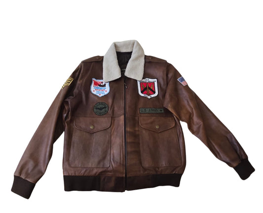 Jacket de cuero auténtico estilo piloto hecho en Colombia.