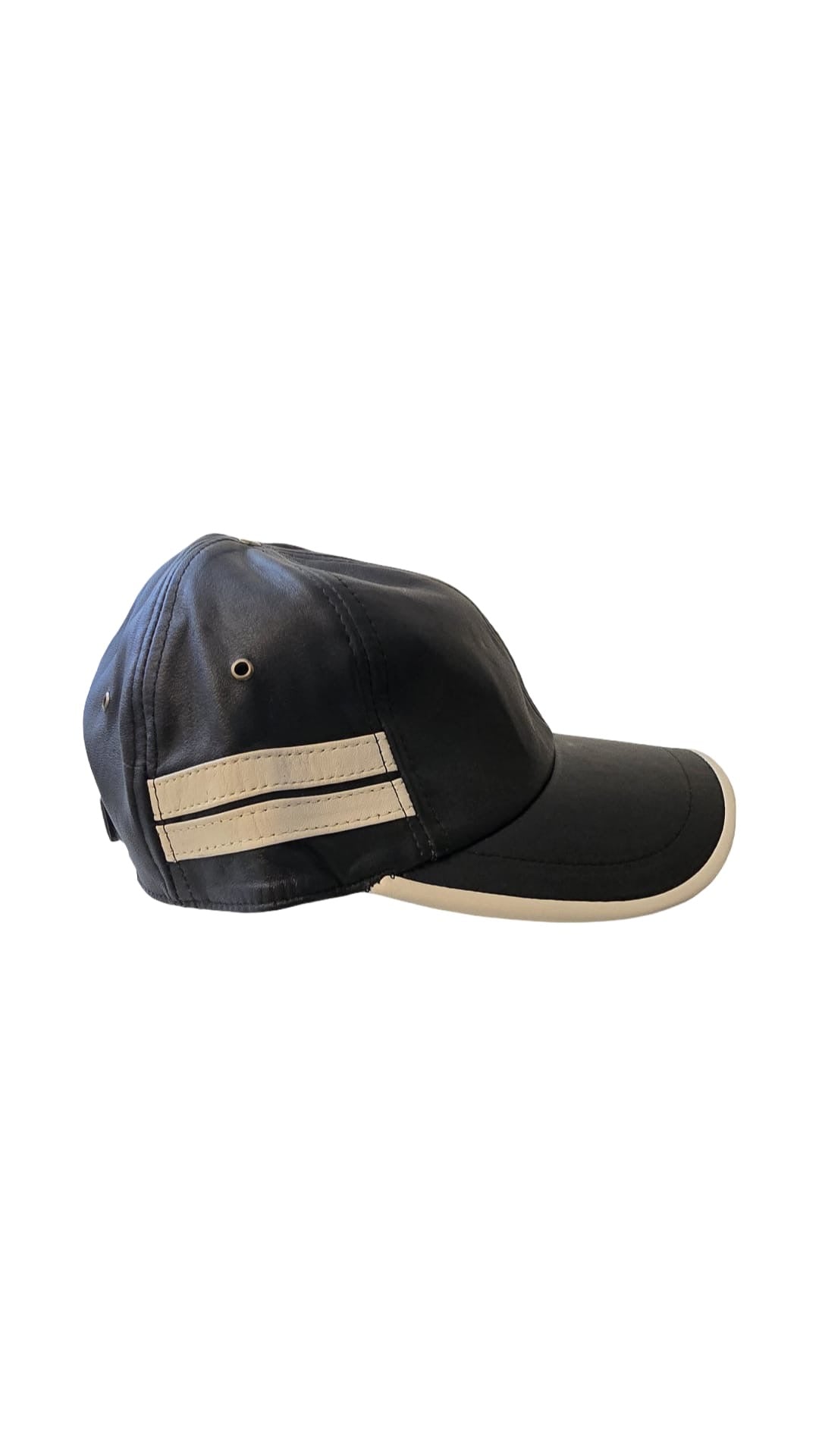 Gorra  ajustable de cuero auténtico de Colombia.
